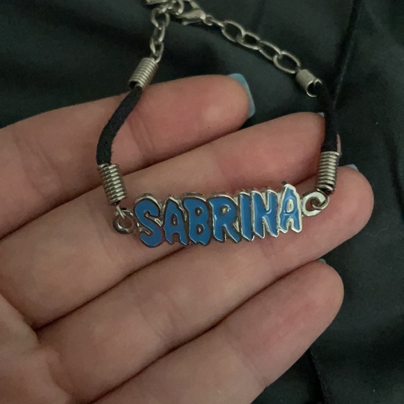 VINTAGE NAME JEWLERY - Picture 3 of 3